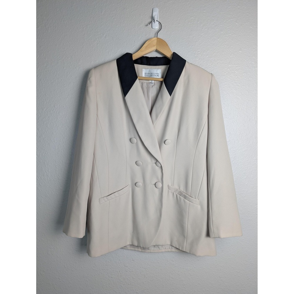 Executive Collection Blazer Womens 10P Beige Tuxedo Shawl Collar Lined‎ Jacket